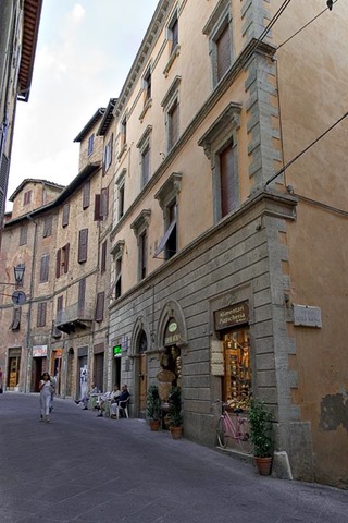Italy 2004